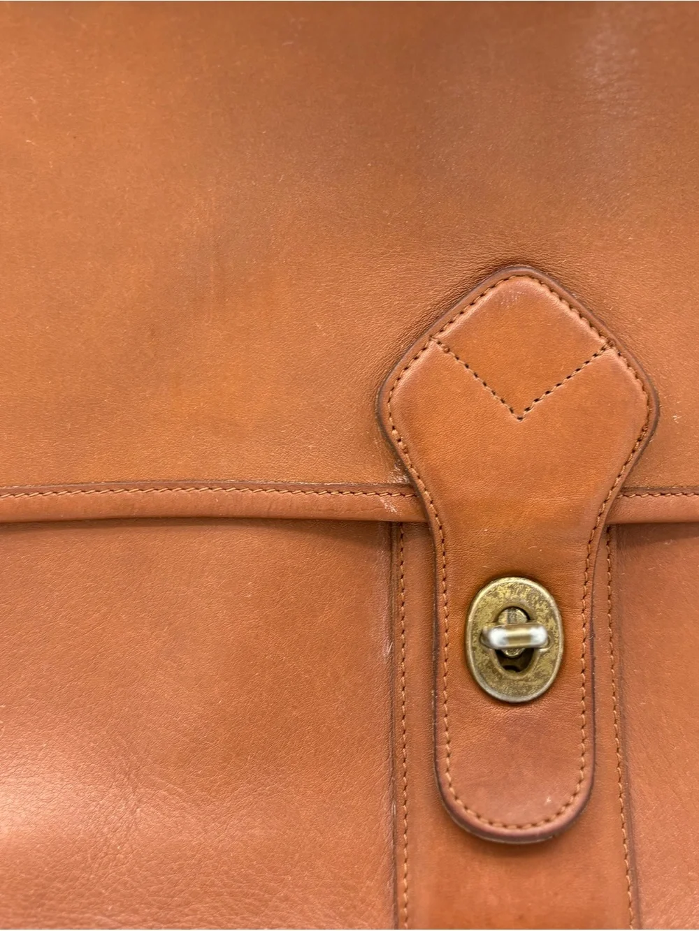 Soft Tan Leather Briefcase Georgetown Leather & Design with Turn-Lock -unisex